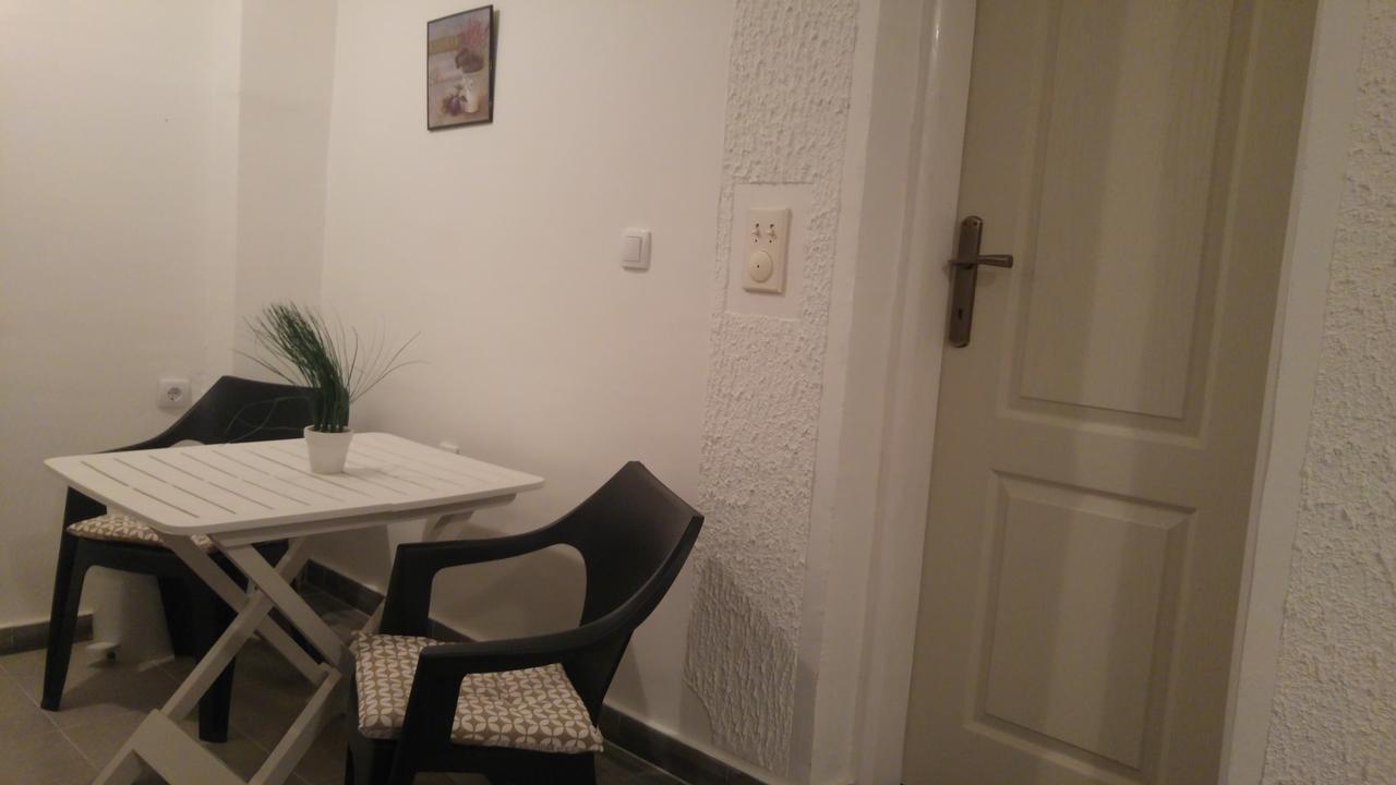 Akacia Apartman *